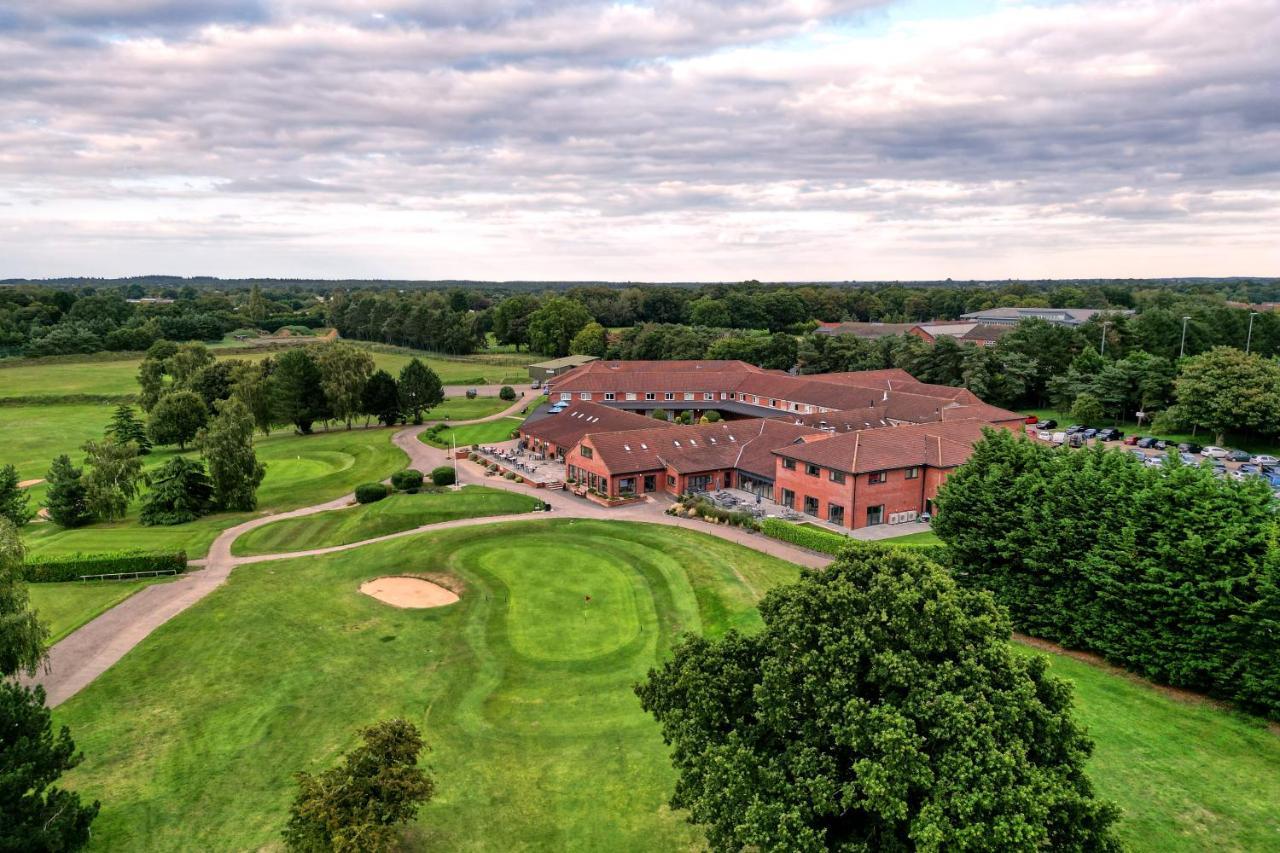 Wensum Valley Hotel Golf And Country Club Norwich Eksteriør billede